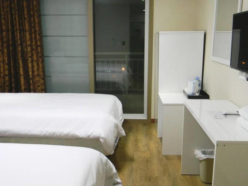 Sims Hotel เมืองเชจู ภายนอก รูปภาพ